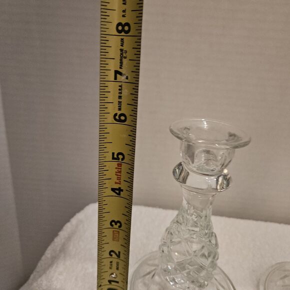 VINTAGE CRYSTAL CANDLESTICK HOLDER  PINEAPPLE STYLE PATTERN Excellent Condition - Picture 3 of 9